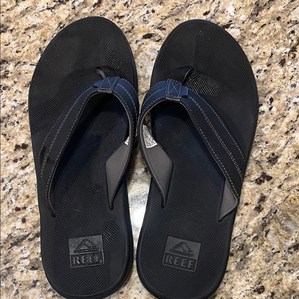 Reef Men's Black Flip-Flops